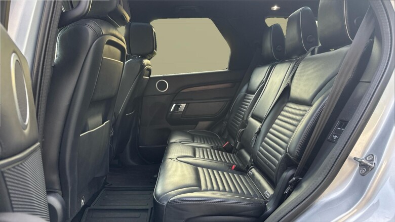 Land Rover Discovery 3.0 SD6 HSE Luxury 5dr Auto Diesel Station Wagon